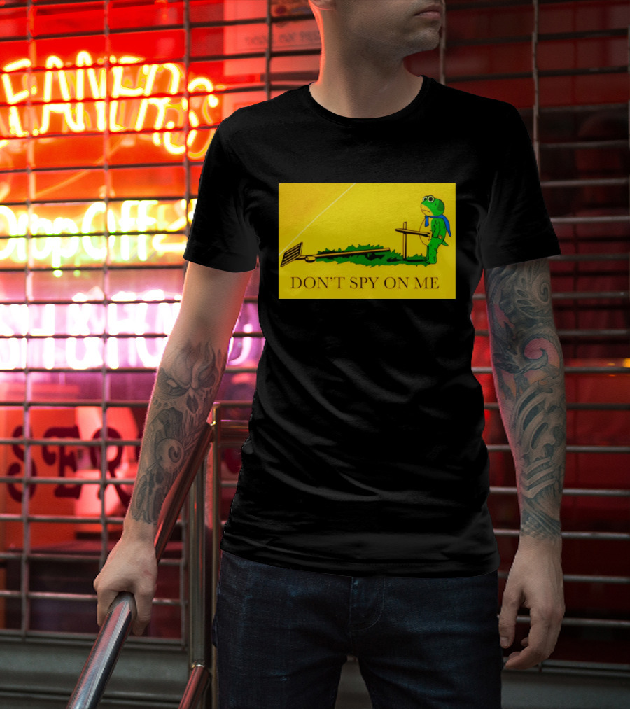 Portland Frog Don't Spy On Me Anti Flock Camera T-Shirt