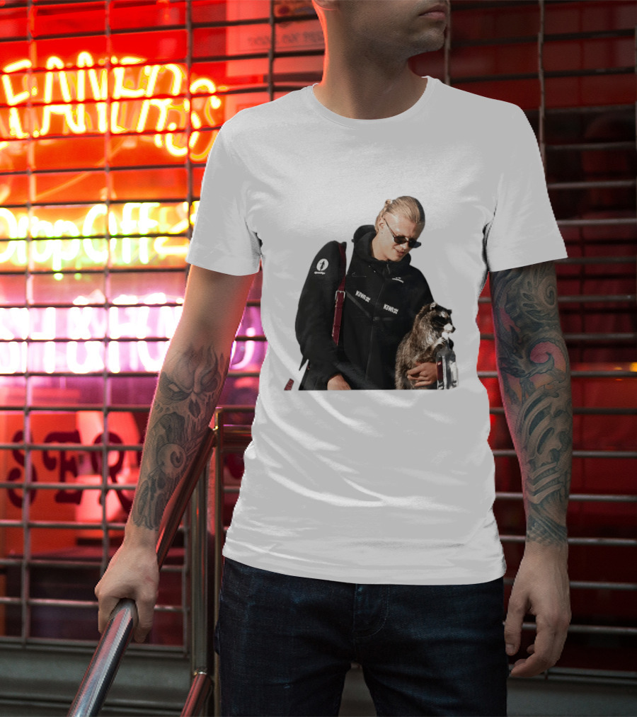 Erling Haaland Raccoon Meme Football KIWI K SPACE Texas T-Shirt