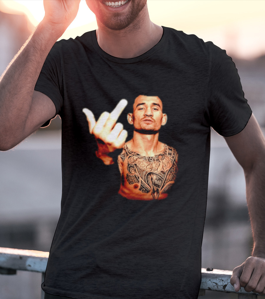 Max Holloway UFC Fighter Pose Middle Finger Tattoo T-Shirt