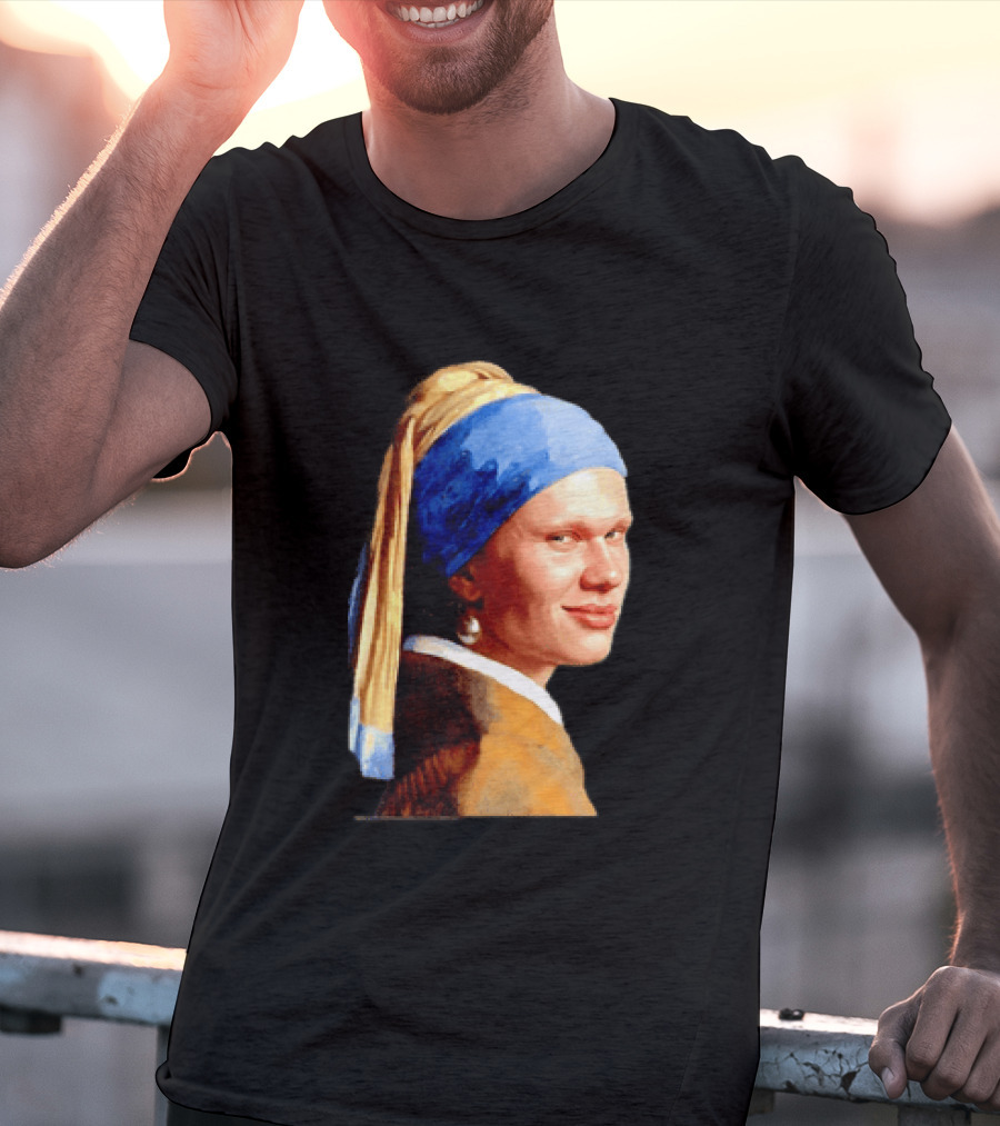 Erling Haaland Girl With A Pearl Earring Football T-Shirt