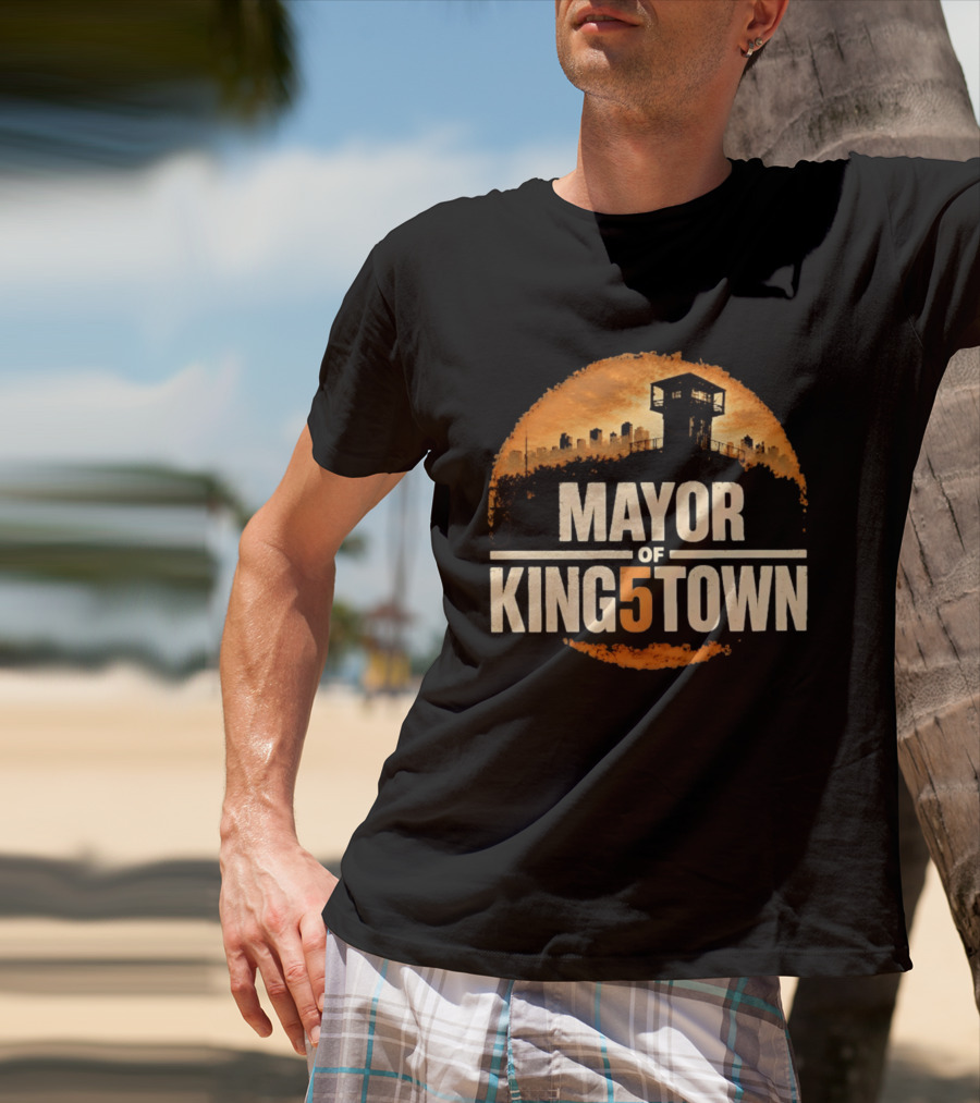Mayor Of Kingstown Tower Silhouette Skyline Orange Circle T-Shirt