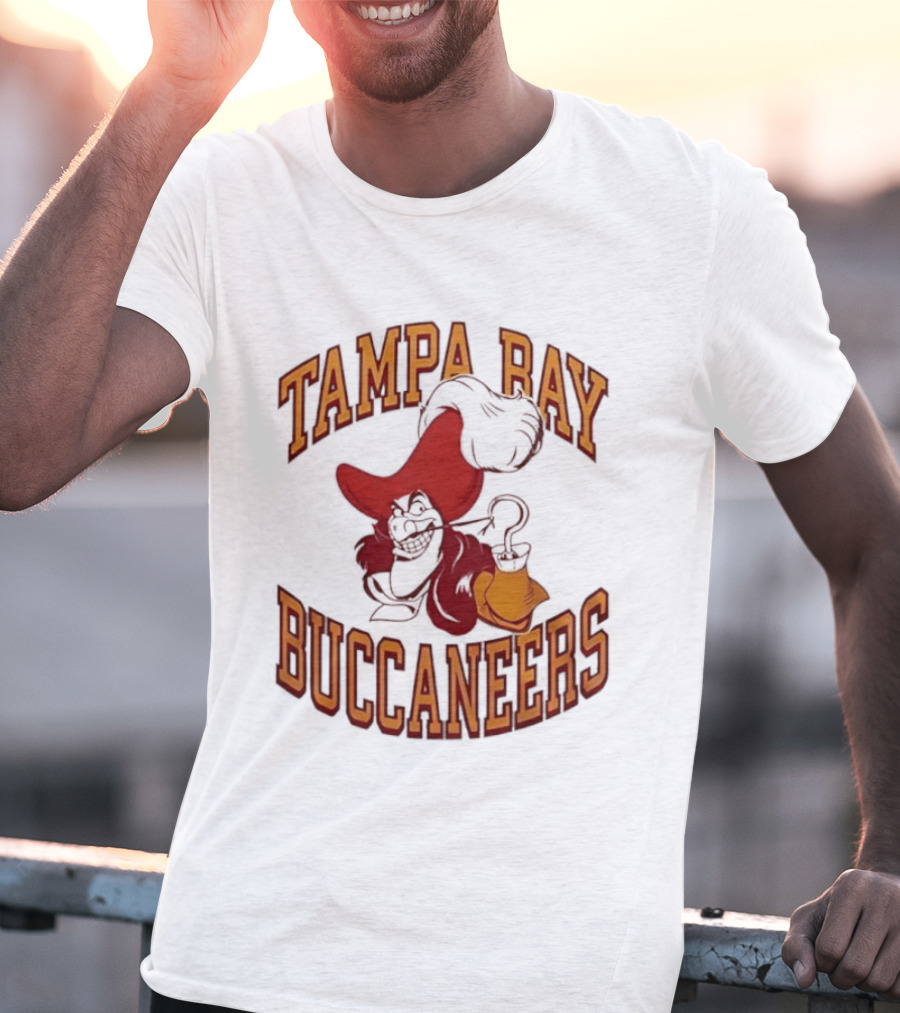 Captain Hook Tampa Bay Buccaneers Pirate T-Shirt