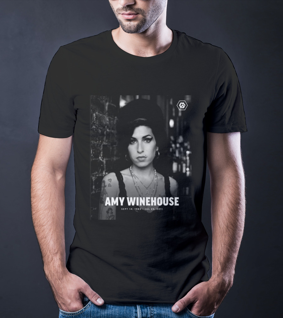 AMY WINEHOUSE Sept 14 1983 Jul 23 2011 Tribute Anniversary Memoriam T-Shirt