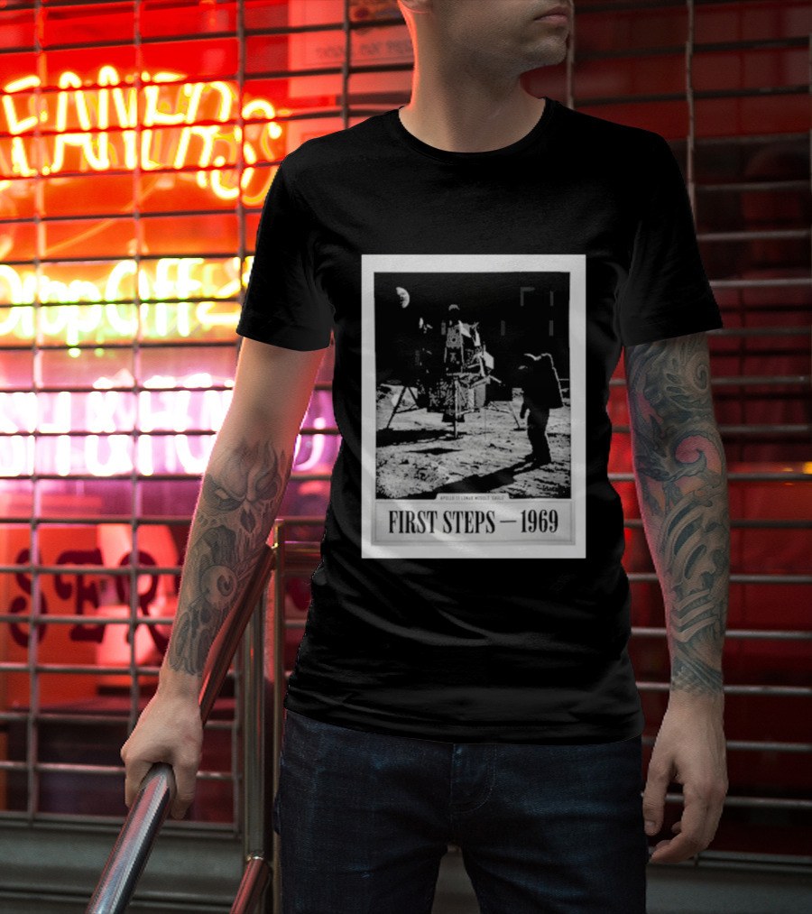 First Steps 1969 Apollo 11 Lunar Module Eagle Moon Landing Astronaut T-Shirt