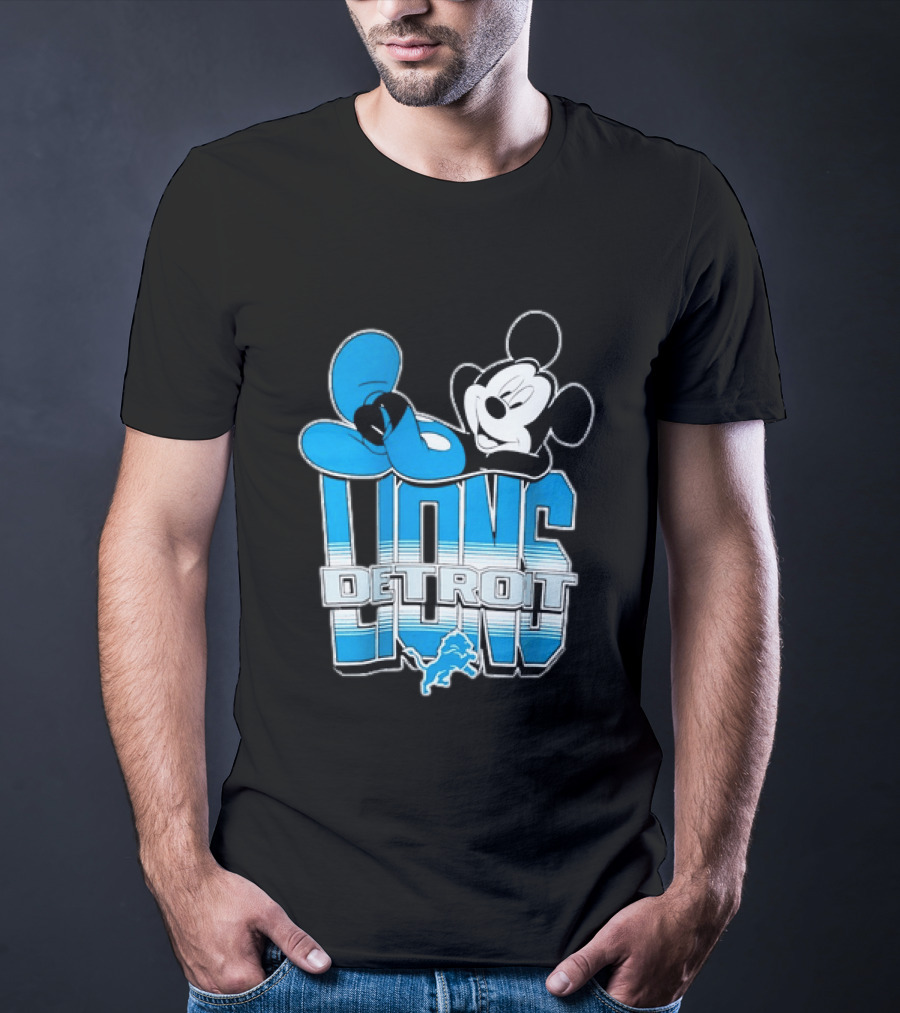 Mickey Mouse Relaxing Detroit Lions Disney Football T-Shirt