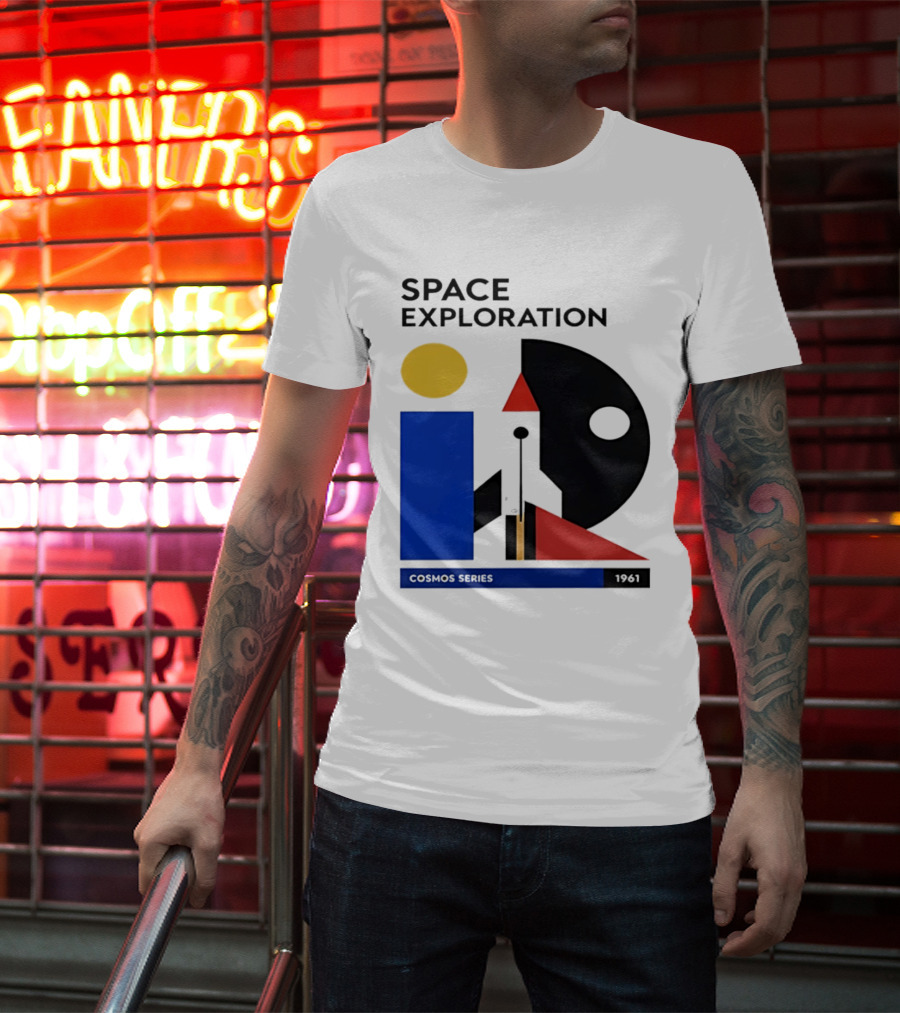 Space Exploration 1961 Cosmos Series Retro Geometric T-Shirt