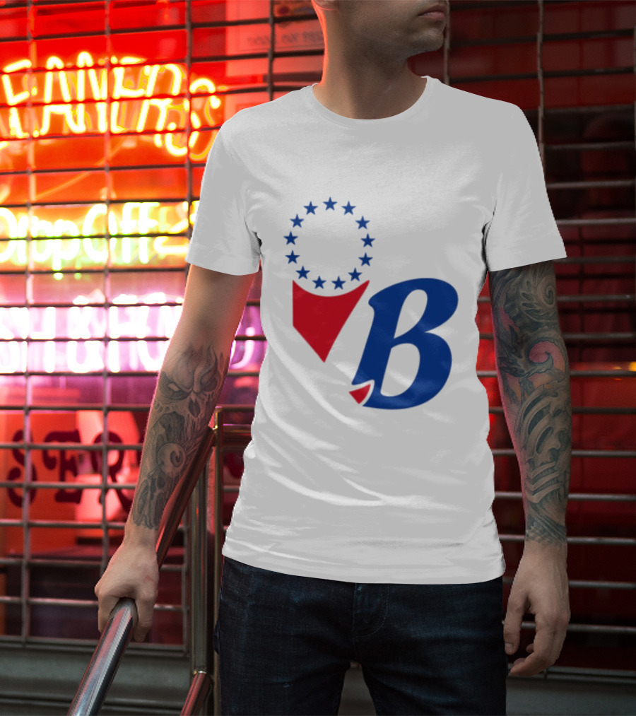 Chinatown Market Store Let Brotherly Love Philadelphia B Icon Circle Stars T-Shirt