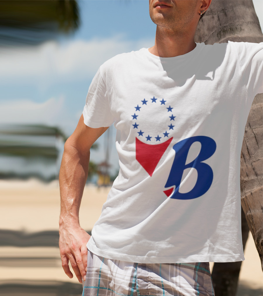 Chinatown Market Store Let Brotherly Love Philadelphia B Icon Circle Stars T-Shirt