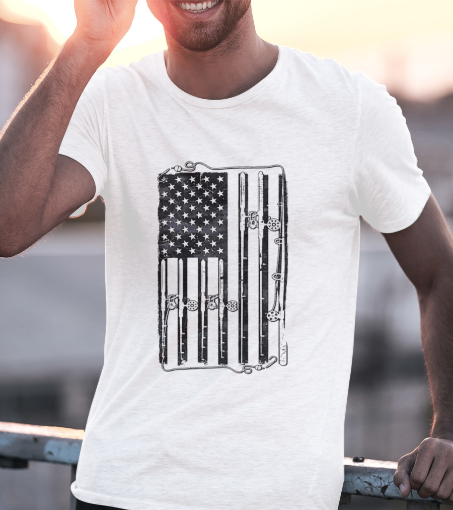 Distressed American Flag Fishing Rod Patriotic USA Angling Stars And Stripes T-Shirt
