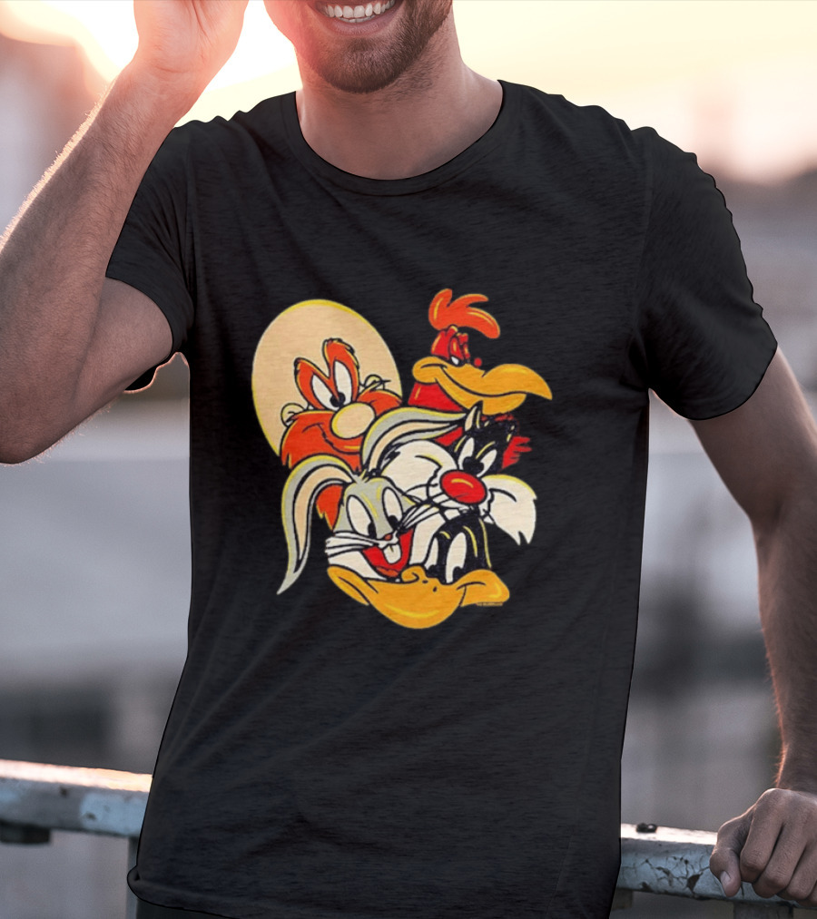 Looney Tunes Smiling Faces Bugs Bunny Sylvester Foghorn Leghorn Taz T-Shirt