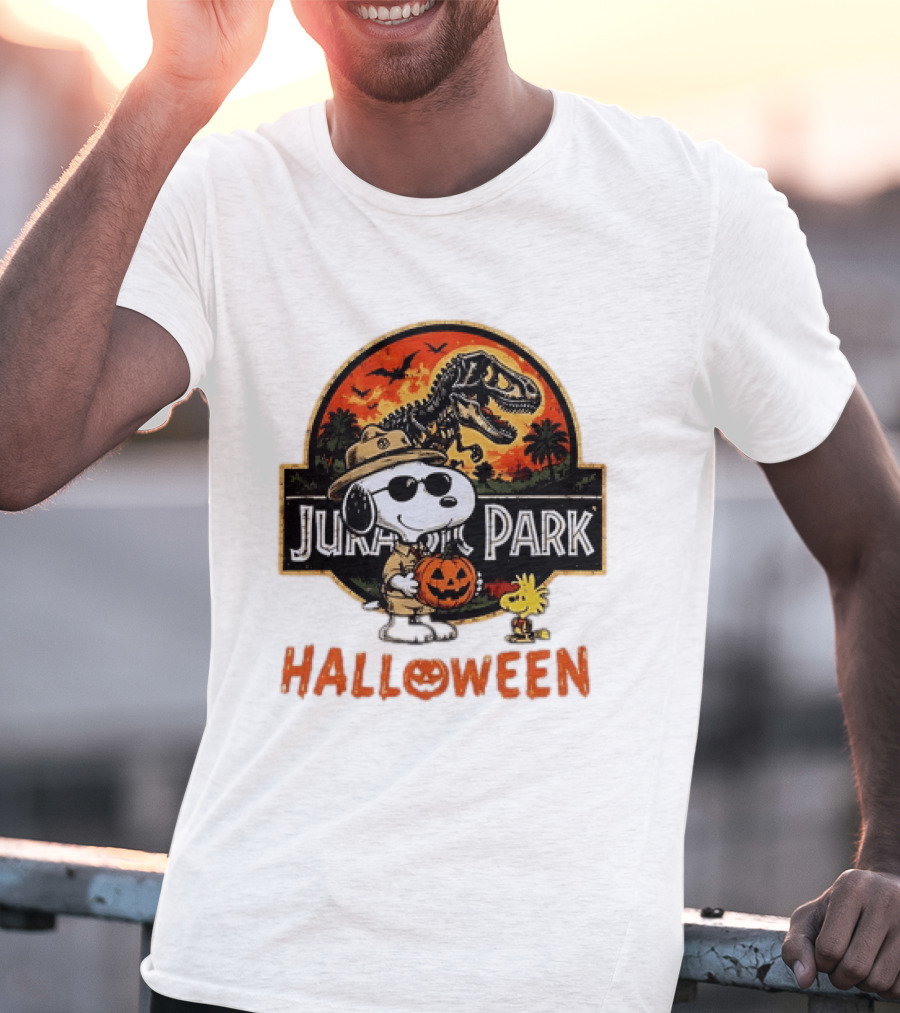 Snoopy Woodstock Jurassic Park Halloween Pumpkin T-Shirt
