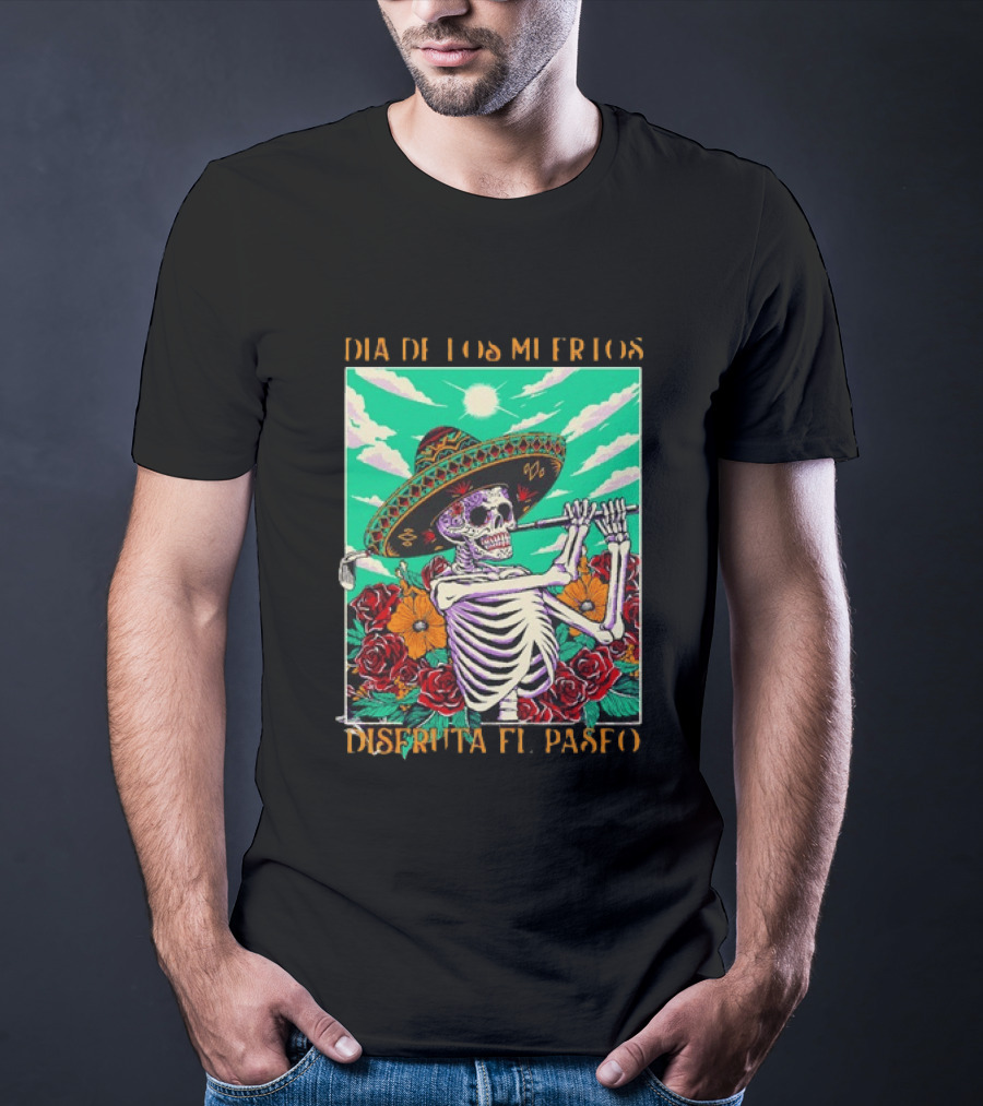 Calavera Golfer Día De Los Muertos Sombrero Flores Disfruta El Paseo T-Shirt