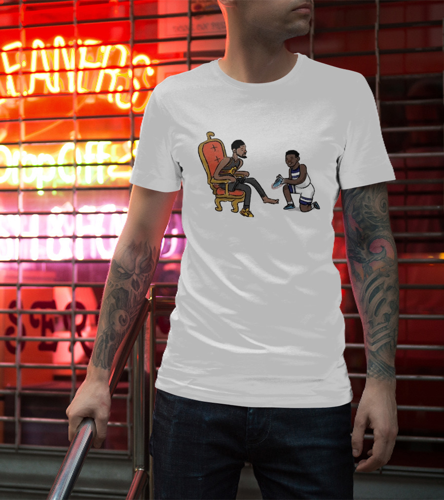 Anthony Edwards Kevin Durant Cartoon Shoe Fitting Basketball Scene T-Shirt
