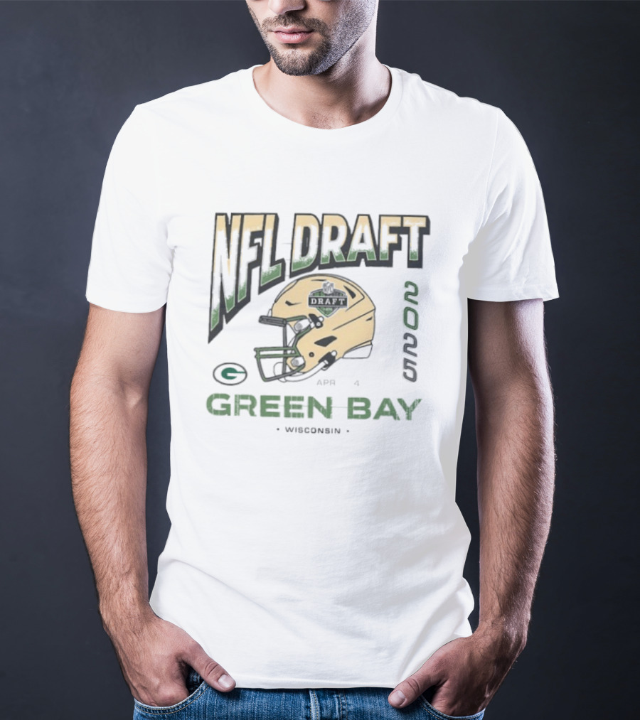 NFL Draft 2025 Green Bay APR 4 Wisconsin Packers Helmet T-Shirt