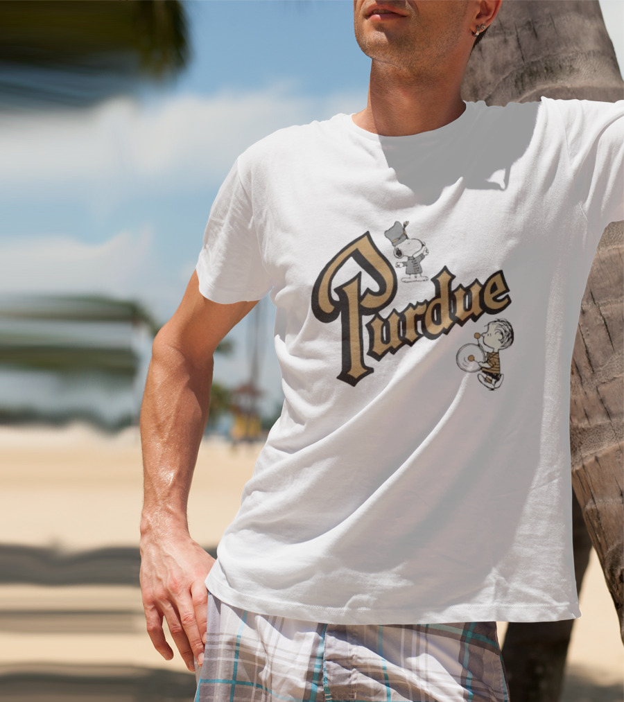 Purdue Boilermakers Snoopy And Charlie Brown Football T-Shirt
