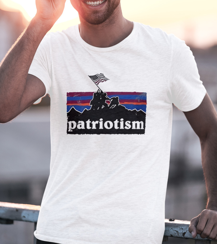 Patriotism Distressed Iwo Jima Flag Raising Retro Stripes T-Shirt