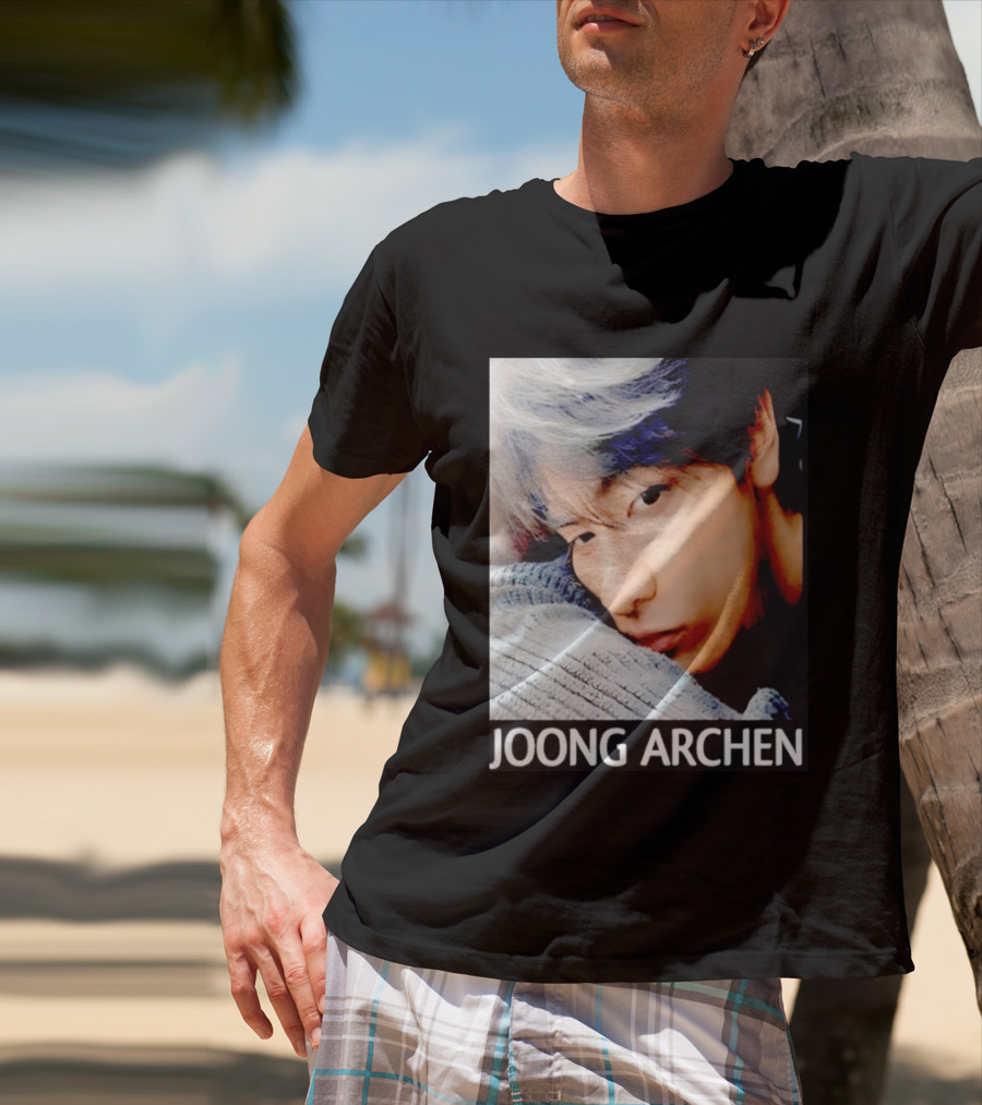 Joong Archen Thai Actor Close Up Pillow T-Shirt