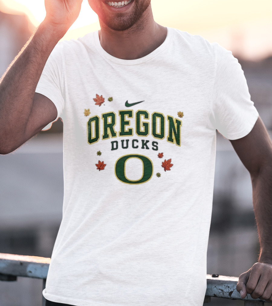 Oregon Ducks Nike Fall Leaves T-Shirt