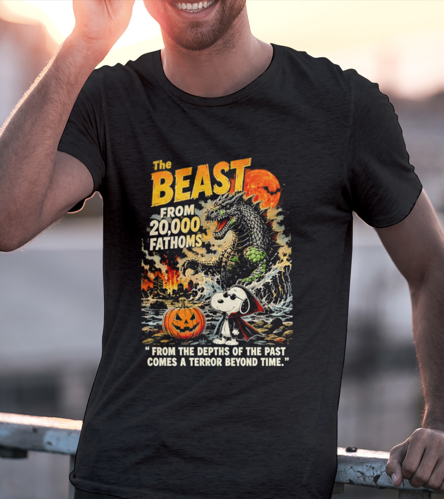 Snoopy And The Beast From 20000 Fathoms Halloween Pumpkin Terror T-Shirt
