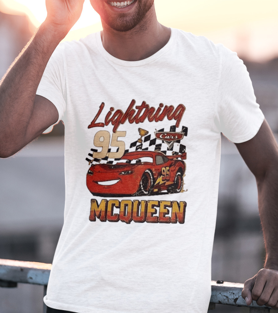 Lightning McQueen 95 Cars Trophy Checkered Flags Disney Pixar T-Shirt