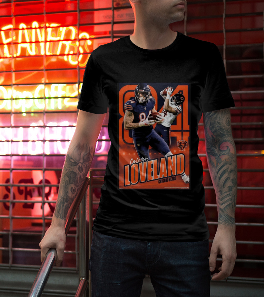 Colston Loveland 84 Chicago Bears Football Action T-Shirt