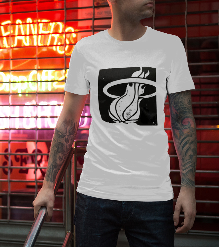 Miami Heat Basketball NBA Iconic Flaming Ball T-Shirt