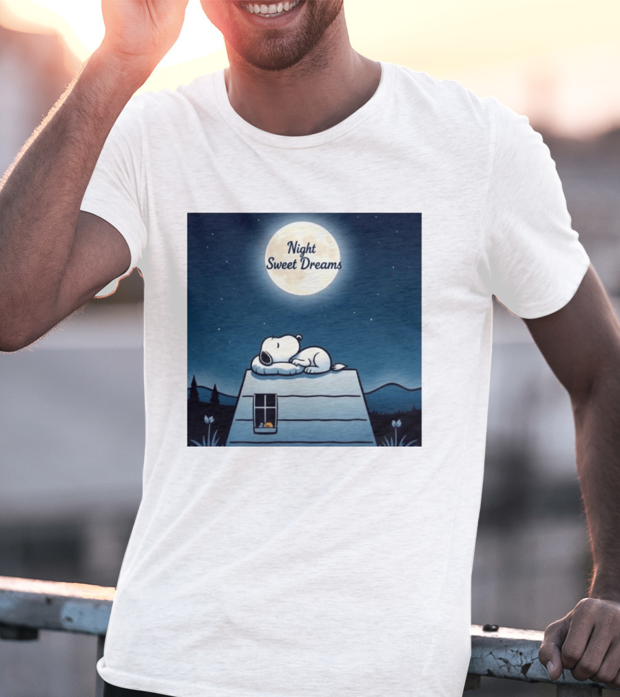 Snoopy Night Sweet Dreams Moonlight Scene Peanuts Sleeping Dog T-Shirt
