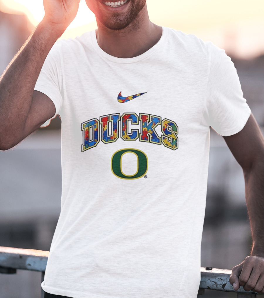 Oregon Ducks Autism Awareness Accept Understand Love Puzzle Nike T-Shirt