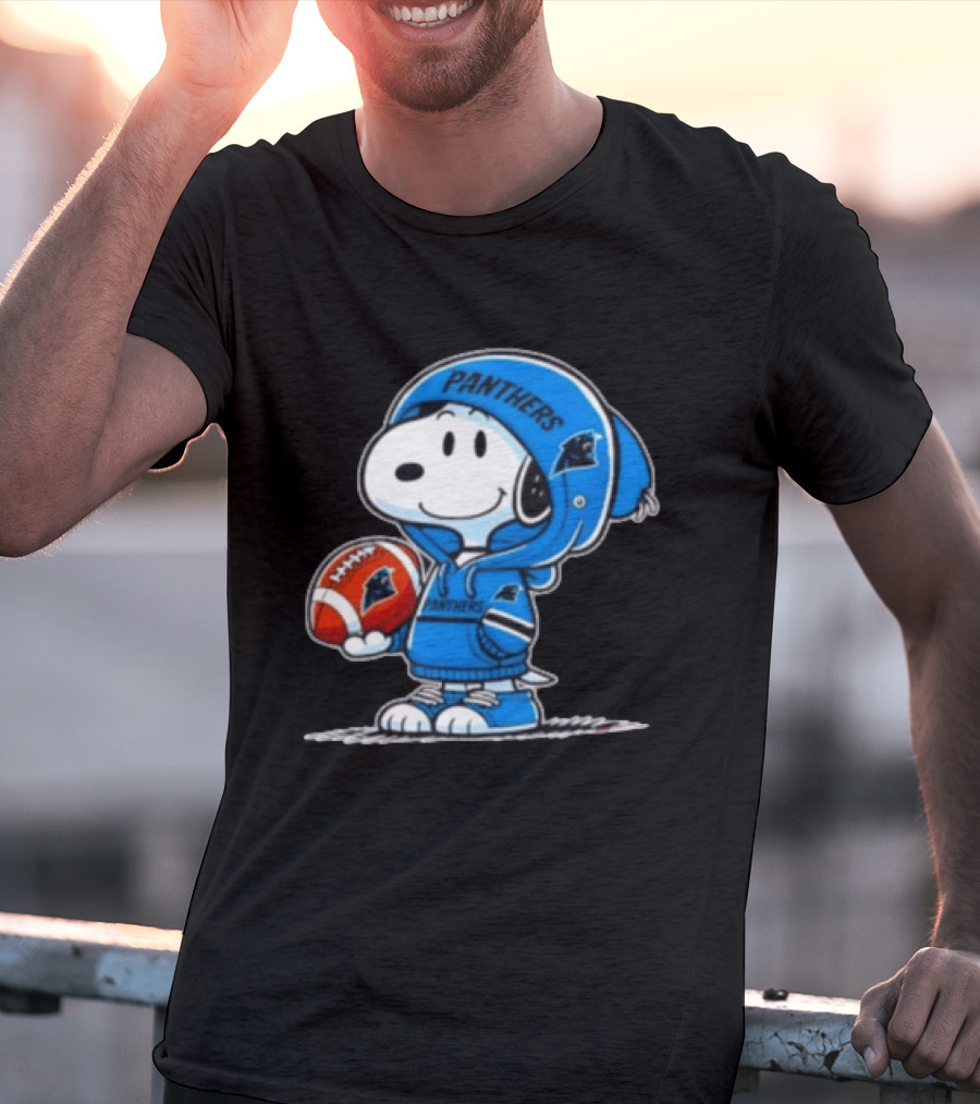 Snoopy Carolina Panthers Fan Holding Football Peanuts T-Shirt