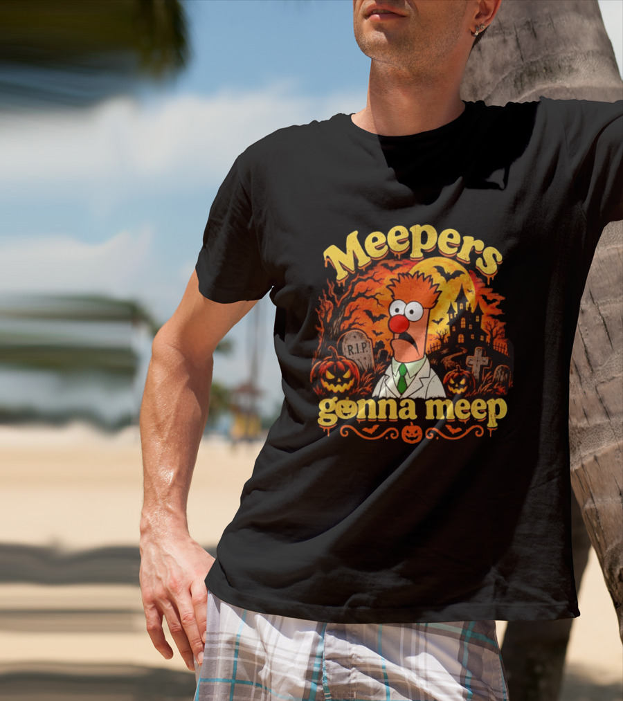 Meepers Gonna Meep Halloween The Muppets Beaker Spooky Scene T-Shirt