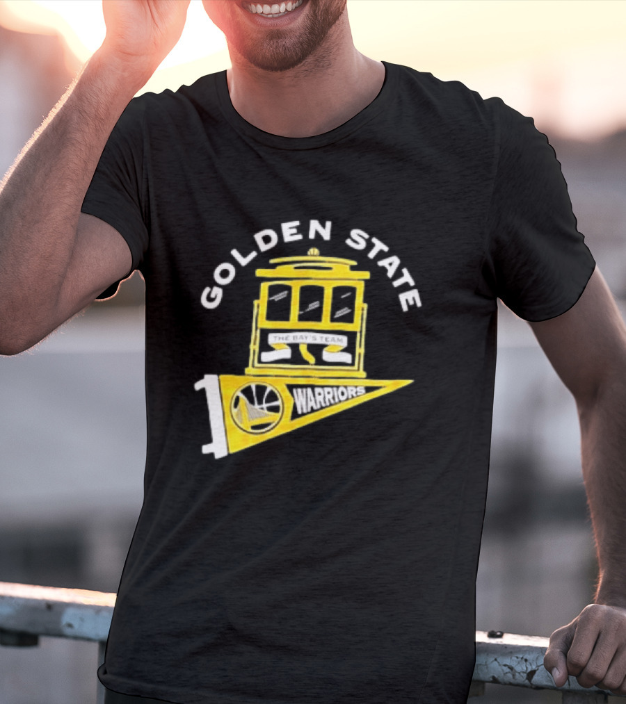 Golden State Warriors The Bays Team Warriors Banner And Cable Car T-Shirt