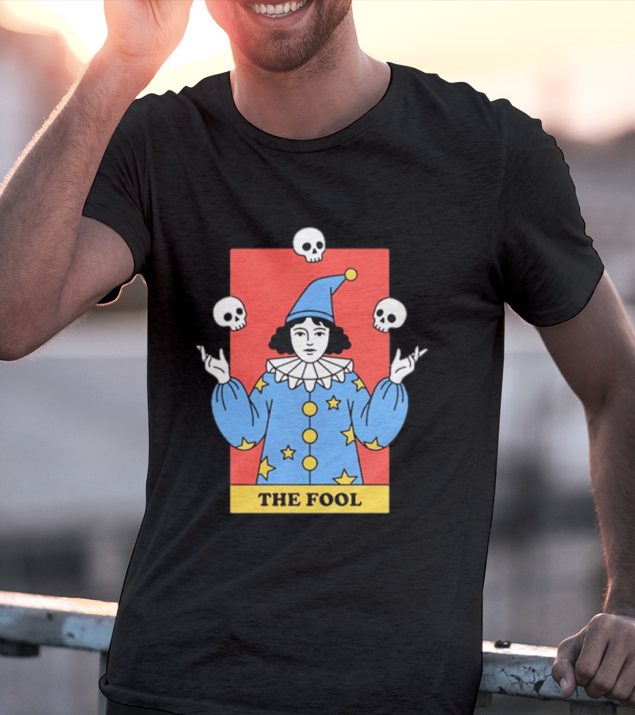 The Fool Tarot Card Jester Juggling Skulls Occult T-Shirt