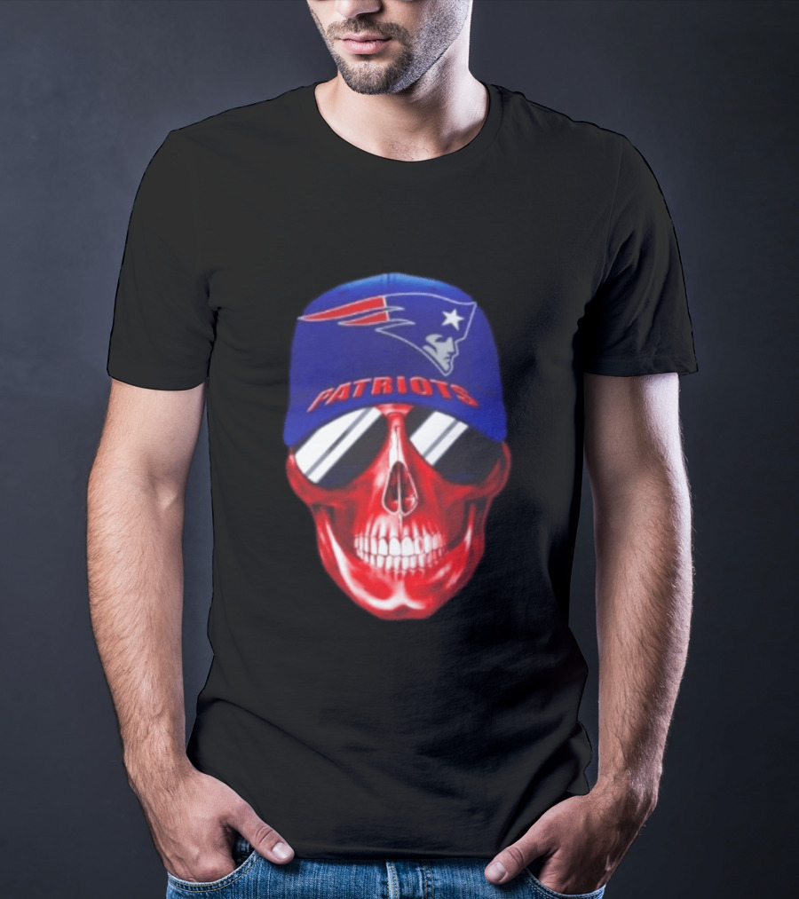 New England Patriots Cap Skull Smiling For Fans T-Shirt