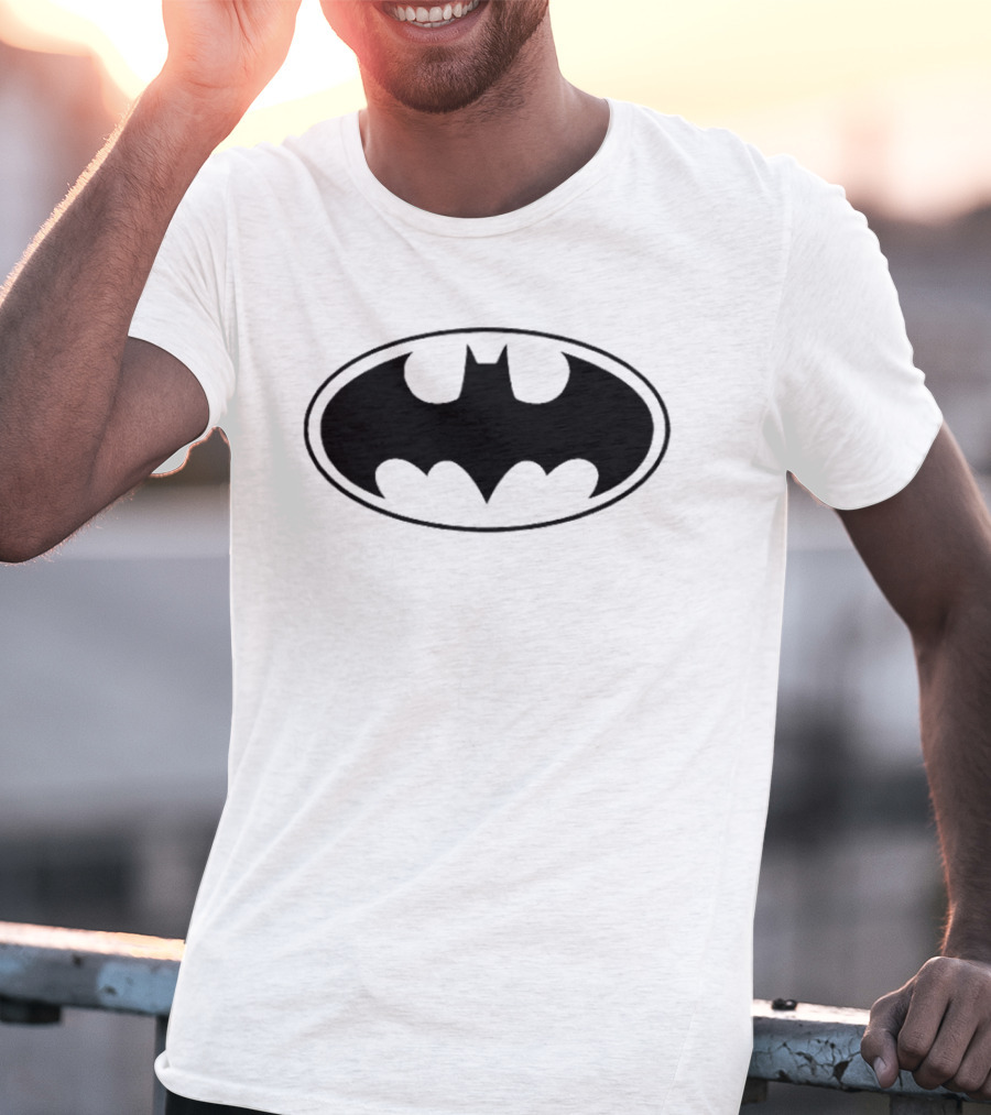 Batman Oval Classic Superhero T-Shirt