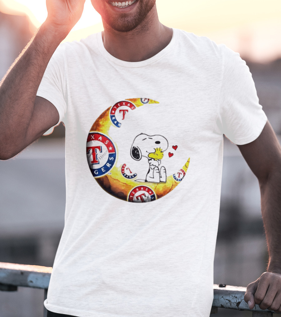 Snoopy Woodstock Texas Rangers Moon Baseball Fan Celebration T-Shirt