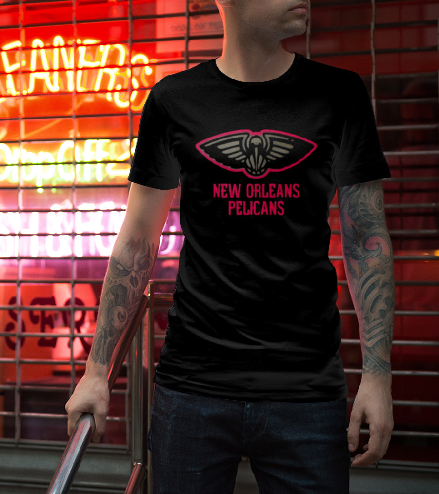 New Orleans Pelicans Highlight Reel Red Outline Basketball Team T-Shirt