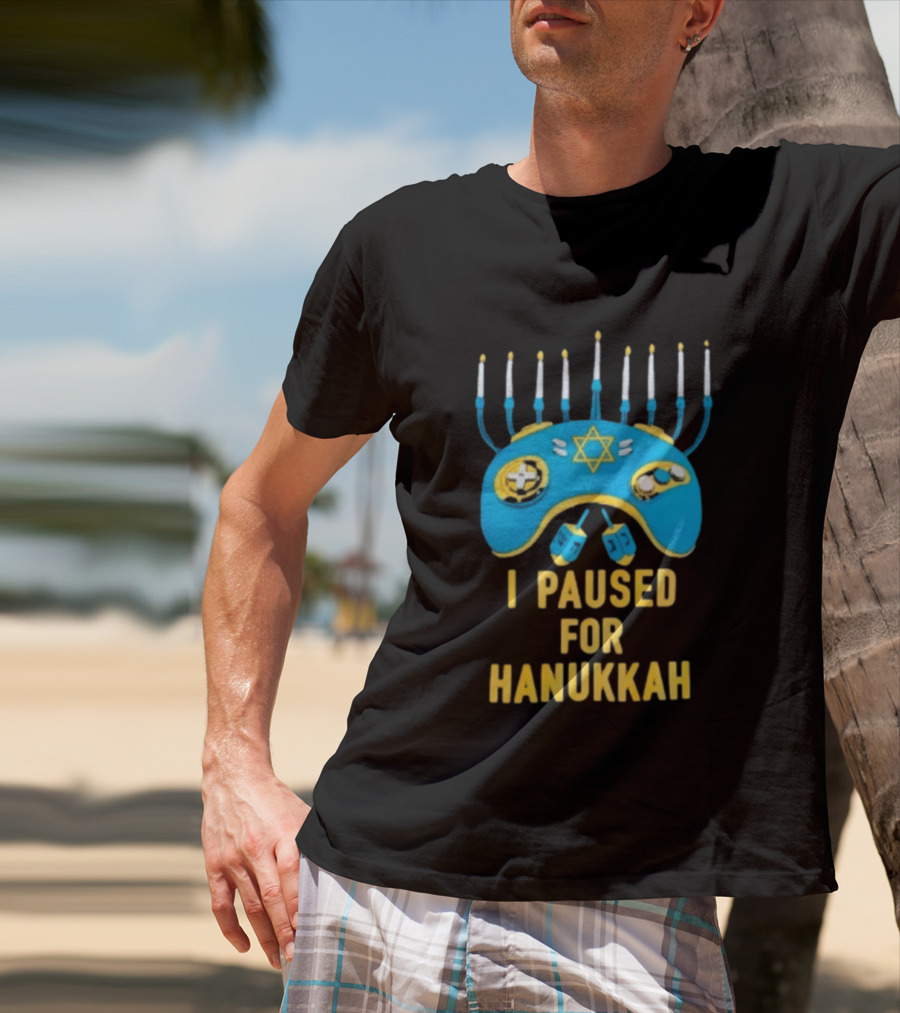 I Paused For Hanukkah Menorah Gaming Controller Star Of David T-Shirt