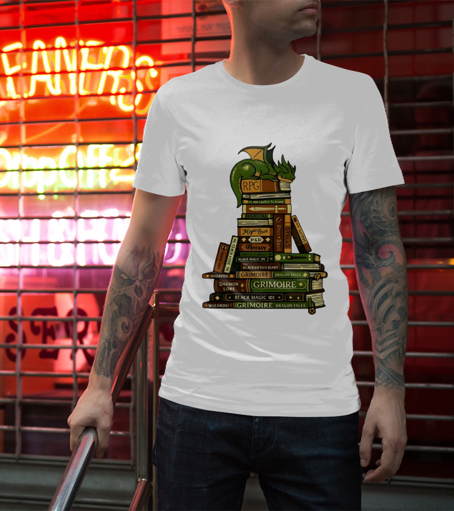 Dragon Resting On RPG Fantasy Grimoire Magic Books Stack T-Shirt