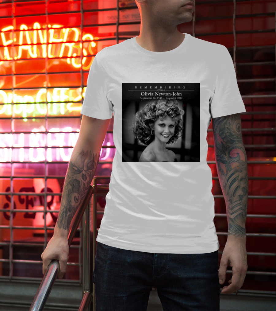 Olivia Newton John Remembering September 26 1948 August 8 2022 T-Shirt