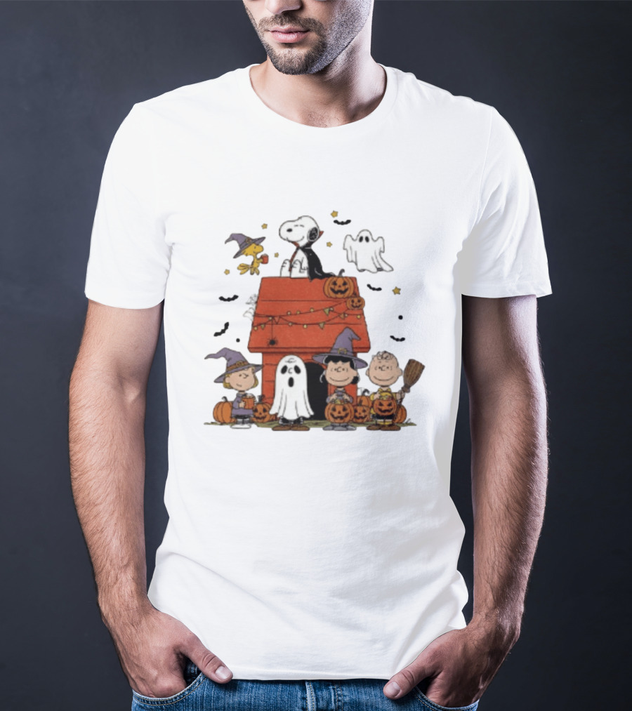 Snoopy Halloween Woodstock Ghost Pumpkins Charlie Brown Lucy 2025 T-Shirt