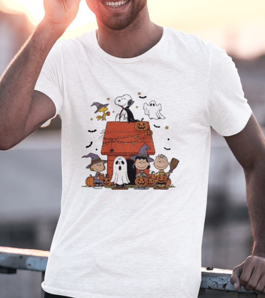 Snoopy Halloween Woodstock Ghost Pumpkins Charlie Brown Lucy 2025 T-Shirt