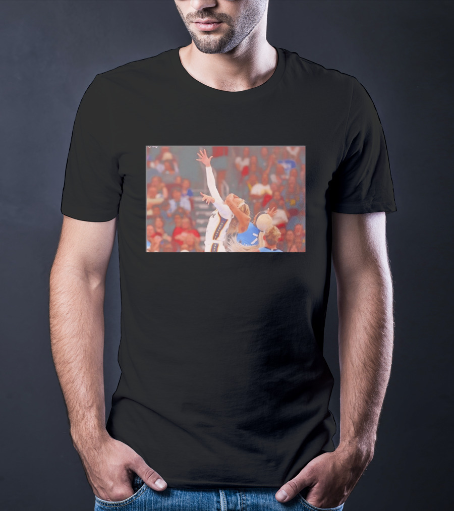 Chennedy Carter 7 Intense Matchup Chicago Sky Vs Indiana Fever Basketball Action T-Shirt