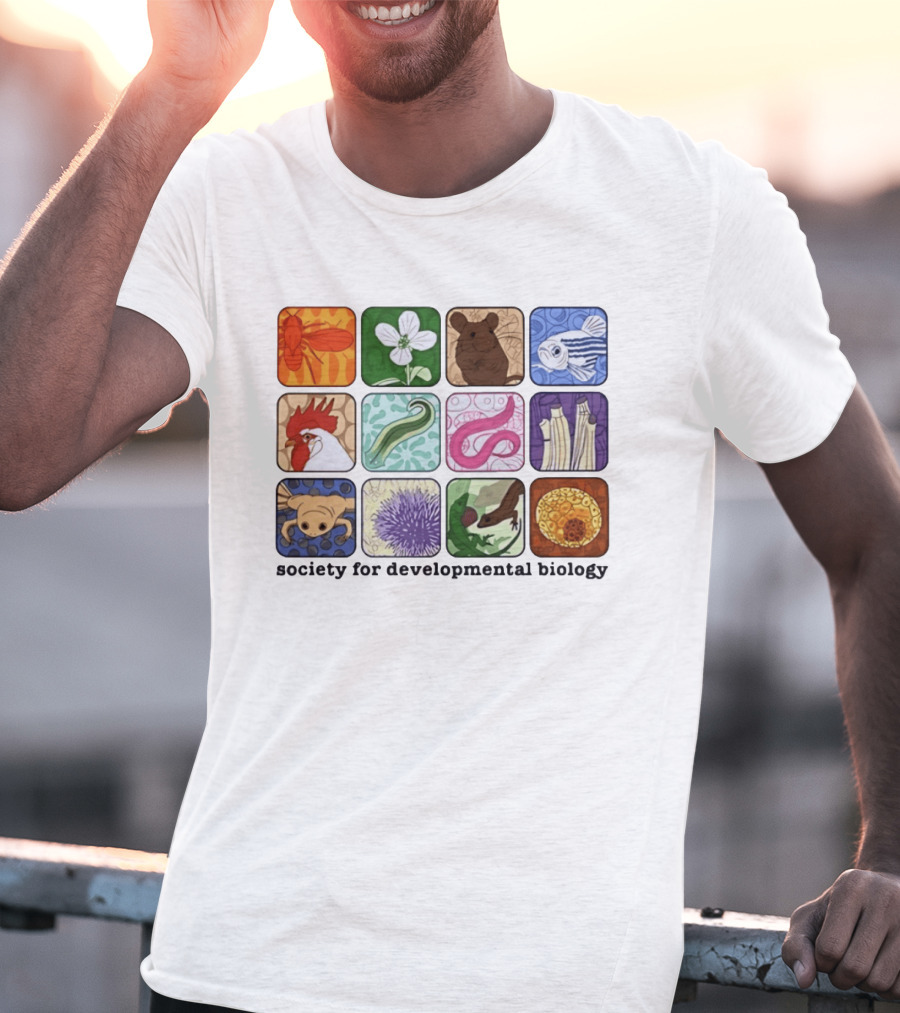 Society For Developmental Biology Model Organisms Collage Fly Plant Mouse Fish Chicken Worm Frog Plant Embryo Egg Cell T-Shirt
