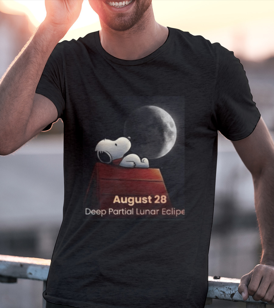 Snoopy August 28 Deep Partial Lunar Eclipse 2026 T-Shirt