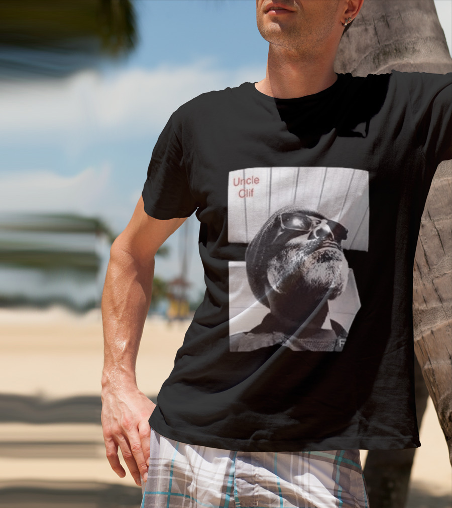 Uncle Clif Bring Back Common Sense Vintage Style Black And White Bearded Man In Sunglasses T-Shirt