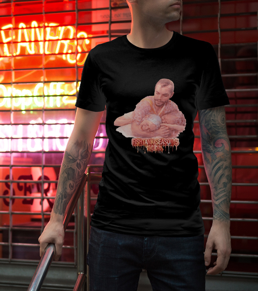 Fishtank Season 5 The End Dramatic Embrace Scene T-Shirt