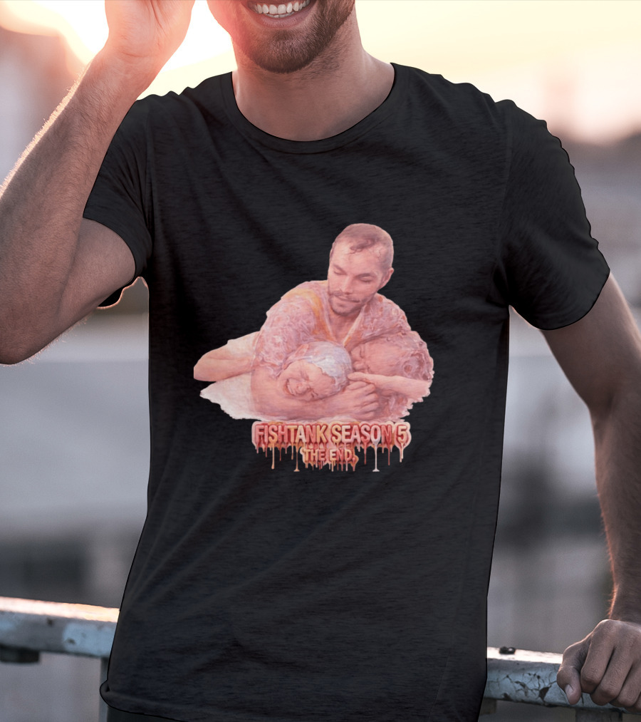 Fishtank Season 5 The End Dramatic Embrace Scene T-Shirt