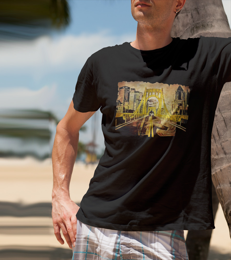 Pittsburgh Skyline 1992 Roberto Clemente Bridge Piano Player T-Shirt