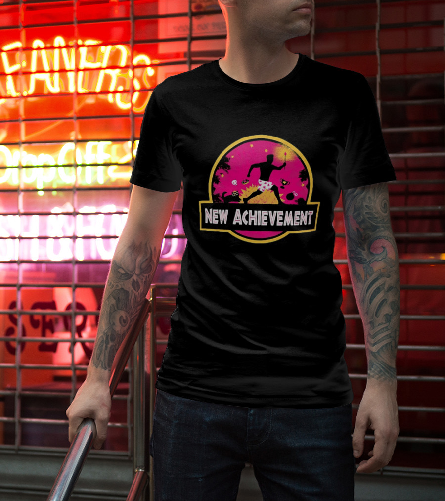 New Achievement Gaming Gamer Video Game Silhouette With Cat And Trophy T-Shirt