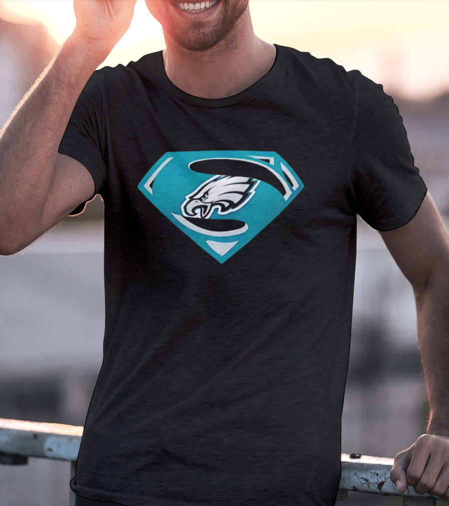 Philadelphia Eagles Superman Crest NFL Football Team T-Shirt